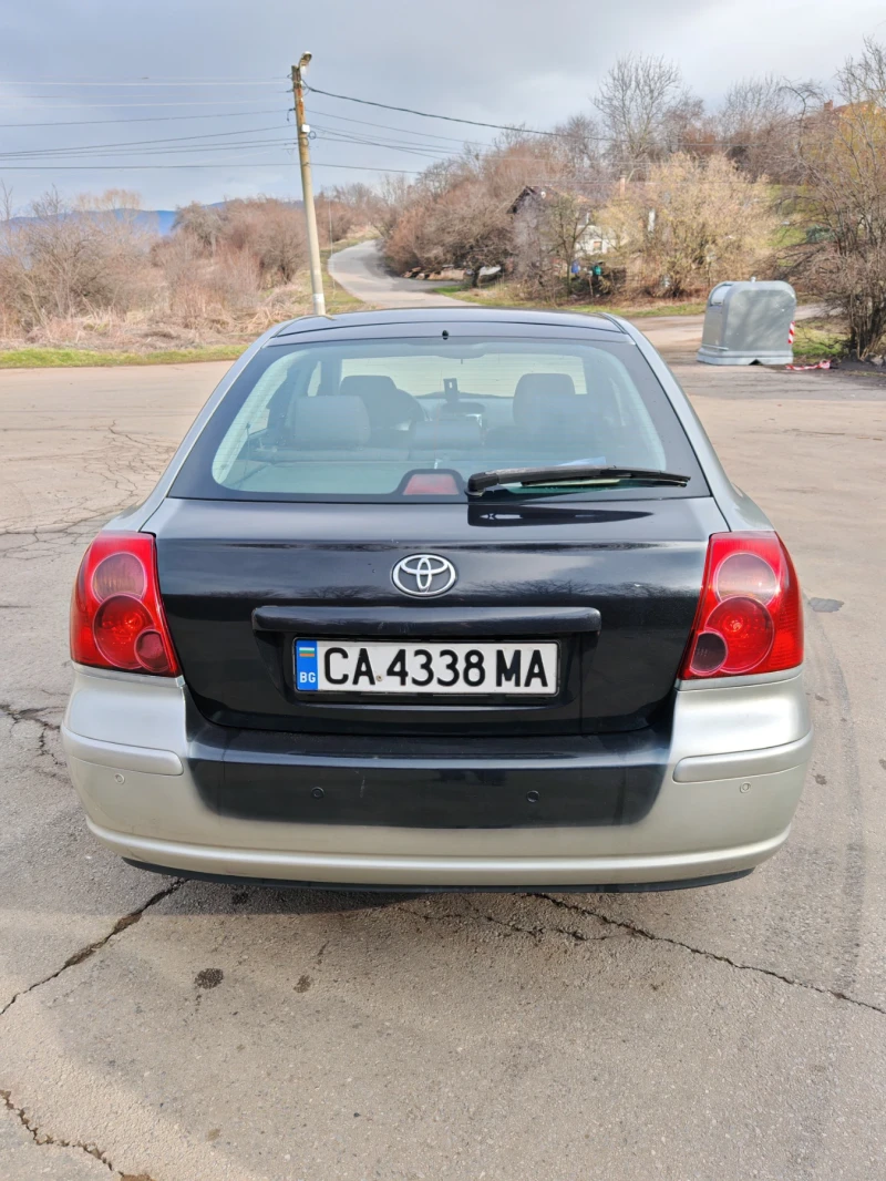 Toyota Avensis, снимка 5 - Автомобили и джипове - 48930711