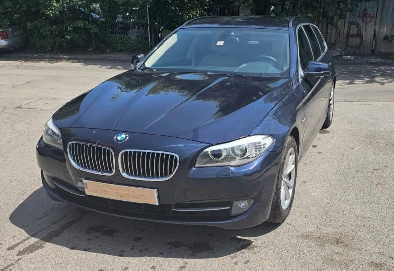 BMW 520 520D, снимка 1 - Автомобили и джипове - 49180308