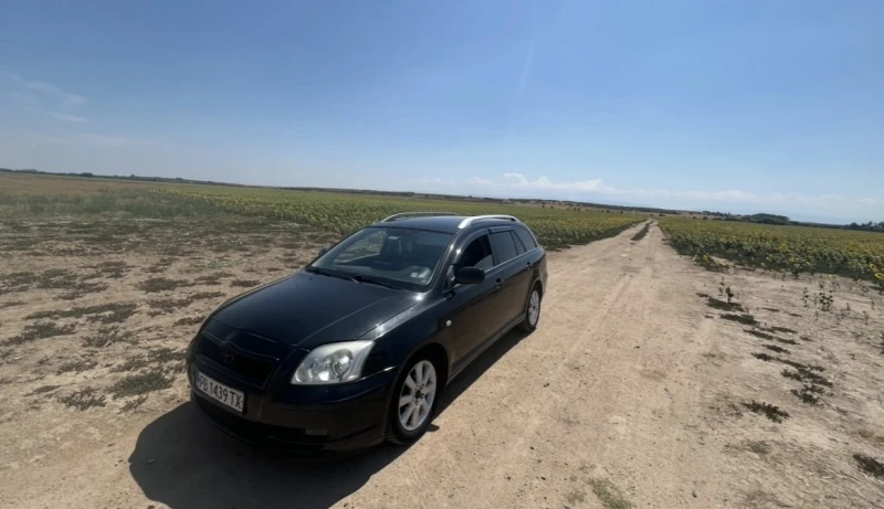 Toyota Avensis 2броя Навигация Рядка Версия със Всички Екстри 
