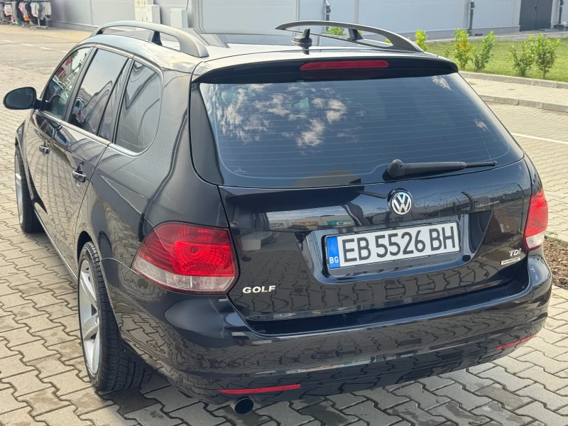 VW Golf 1.6 , снимка 4 - Автомобили и джипове - 51527312