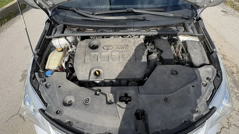 Toyota Avensis 2.0 152 к.с LPG, снимка 12 - Автомобили и джипове - 51699581