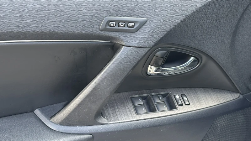 Toyota Avensis 2.0 152 к.с LPG, снимка 9 - Автомобили и джипове - 51699581