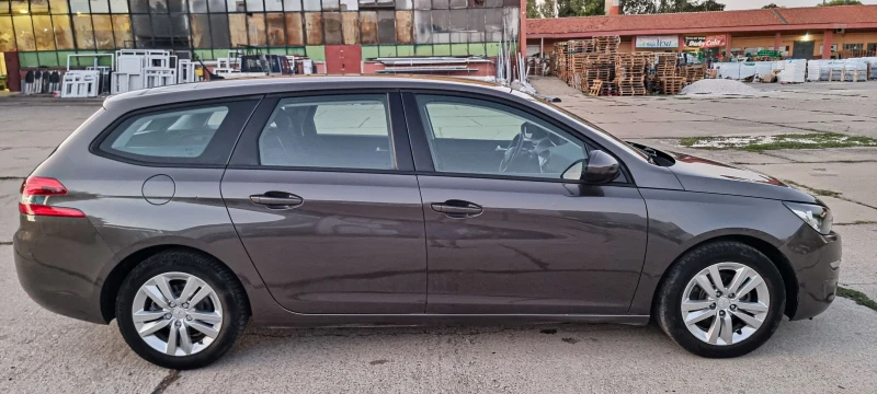 Peugeot 308 1.6 blue HDI Business Pack, снимка 5 - Автомобили и джипове - 51781880