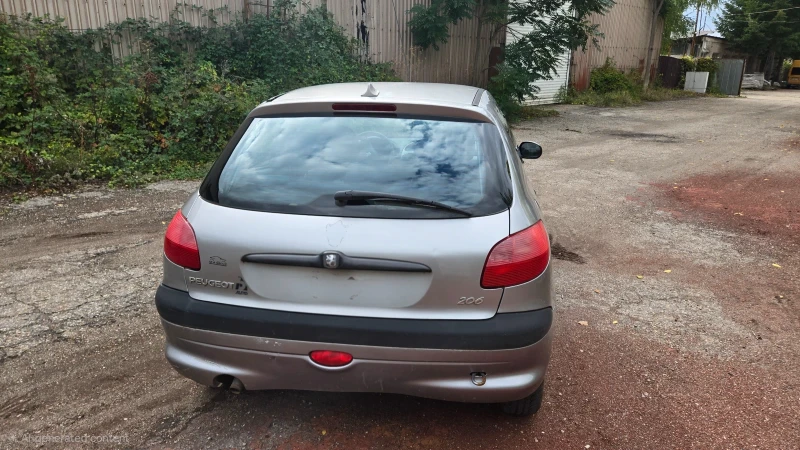 Peugeot 206, снимка 3 - Автомобили и джипове - 52242990