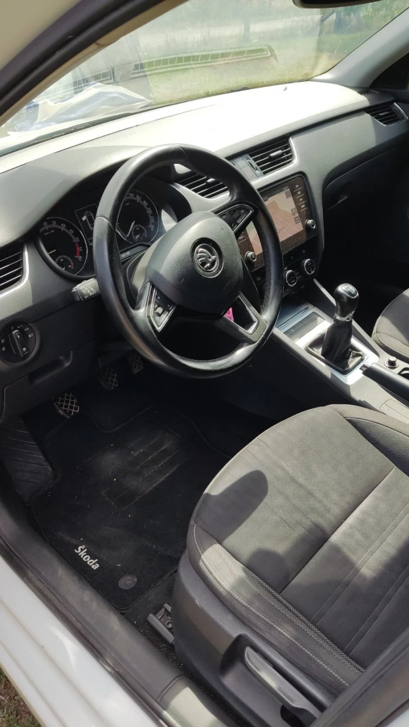 Skoda Octavia Отлично състояние, снимка 8 - Автомобили и джипове - 52548704
