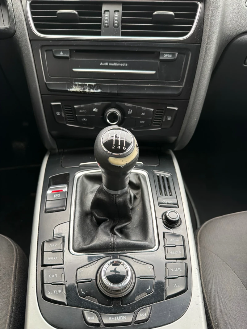 Audi A4, снимка 7 - Автомобили и джипове - 52717921