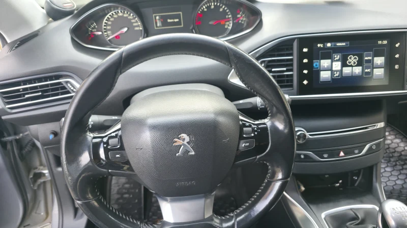 Peugeot 308, снимка 7 - Автомобили и джипове - 52740700