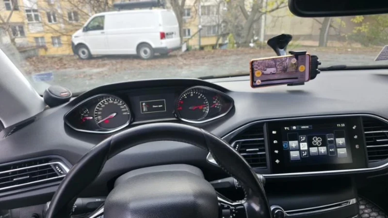 Peugeot 308, снимка 12 - Автомобили и джипове - 52740700