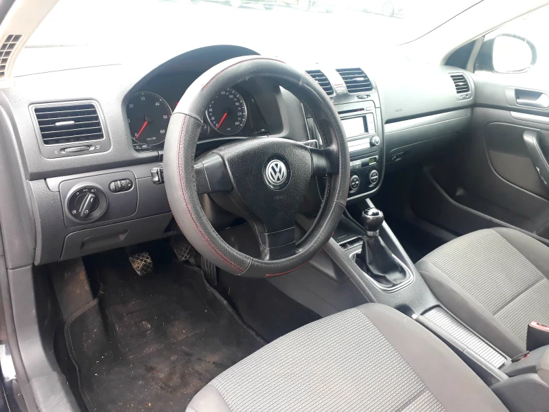VW Golf 1.9TDI , снимка 6 - Автомобили и джипове - 52789568