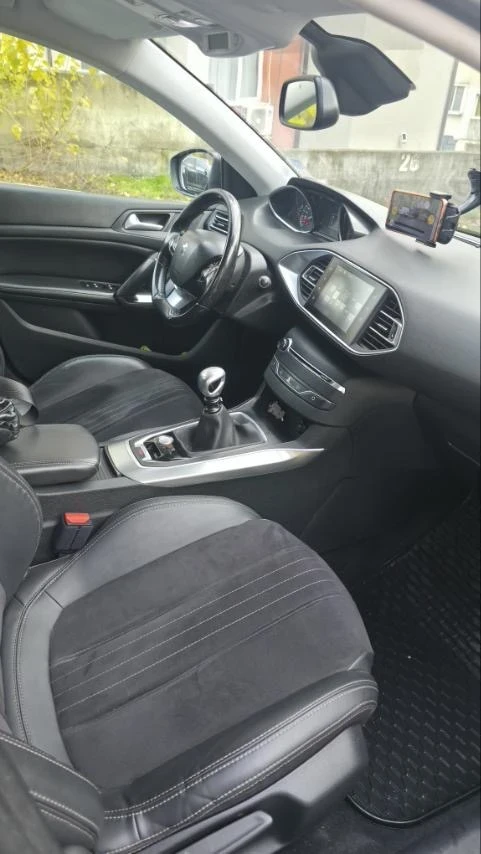 Peugeot 308  - изображение 10