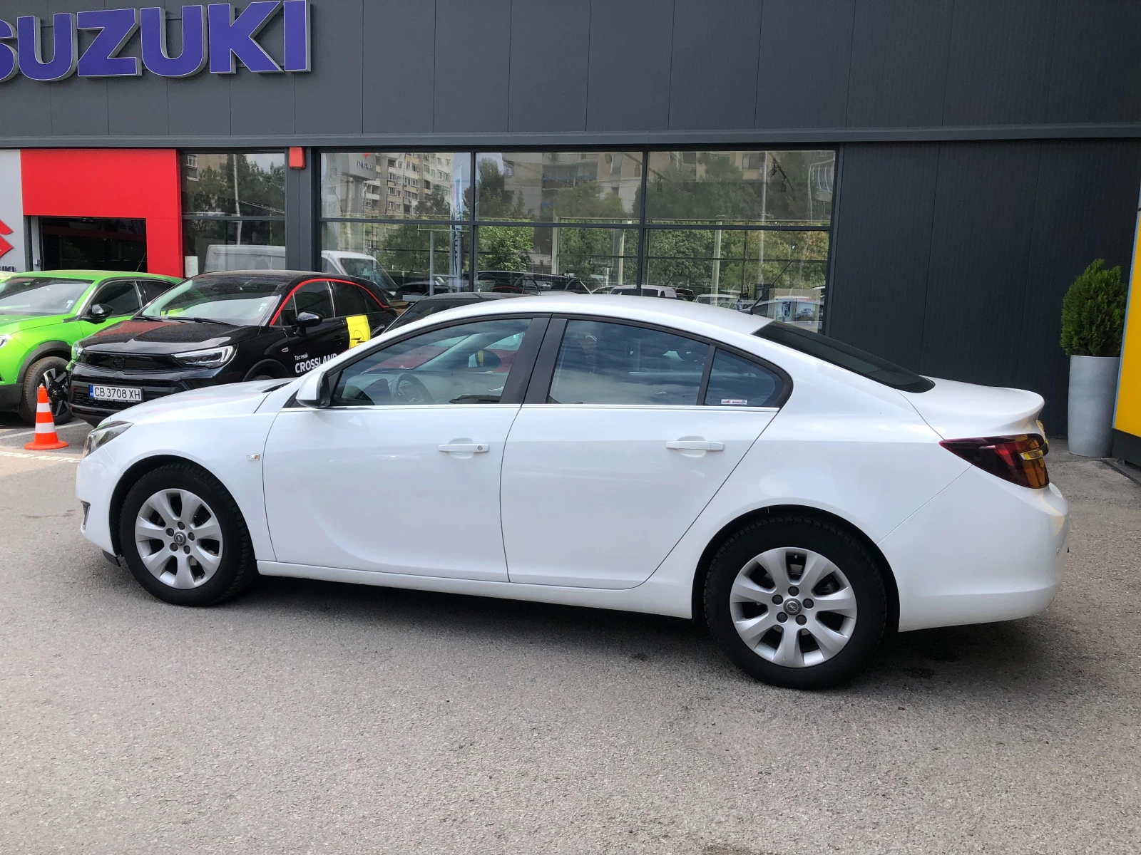 Opel Insignia 1.6 CDTI - изображение 3