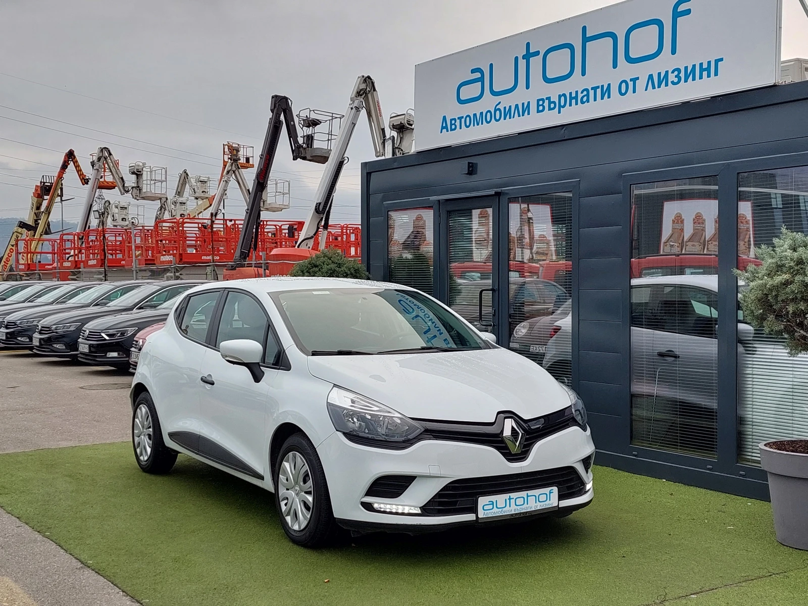 Renault Clio 0.9TCe/75k.c./5MT/N1 - изображение 6