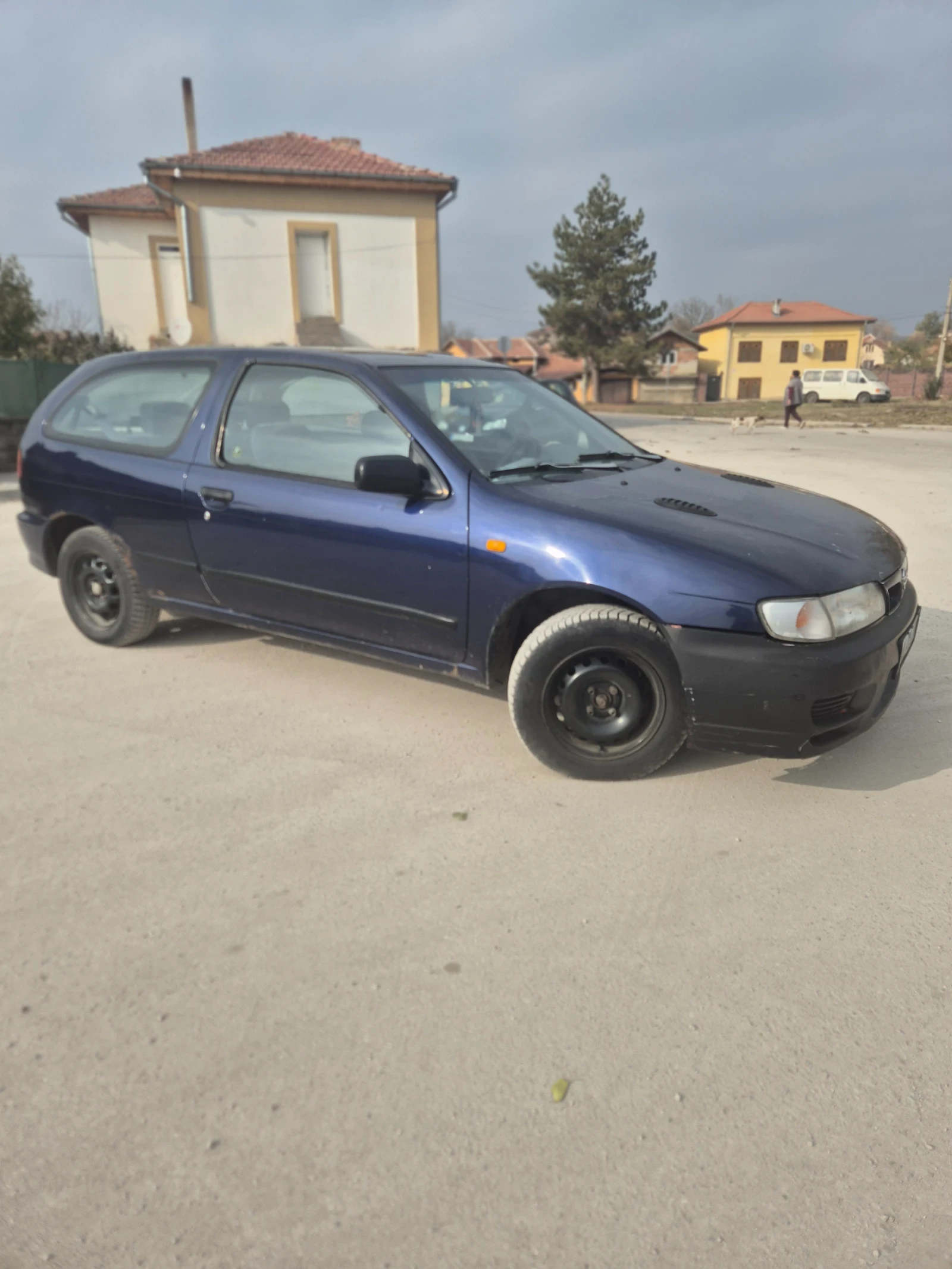 Nissan Almera 1.4 бензин - изображение 3