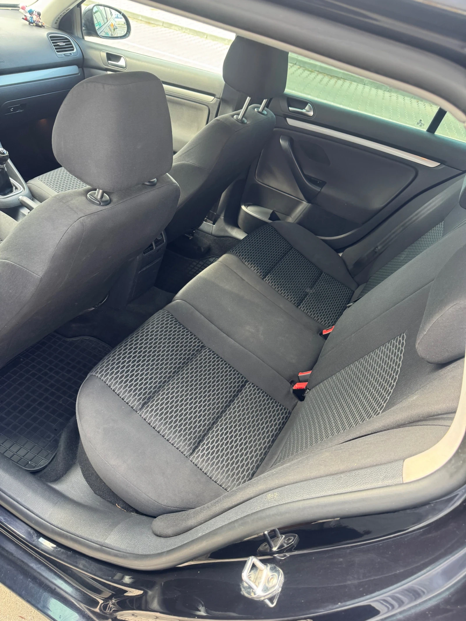 VW Golf 1.6  - изображение 7