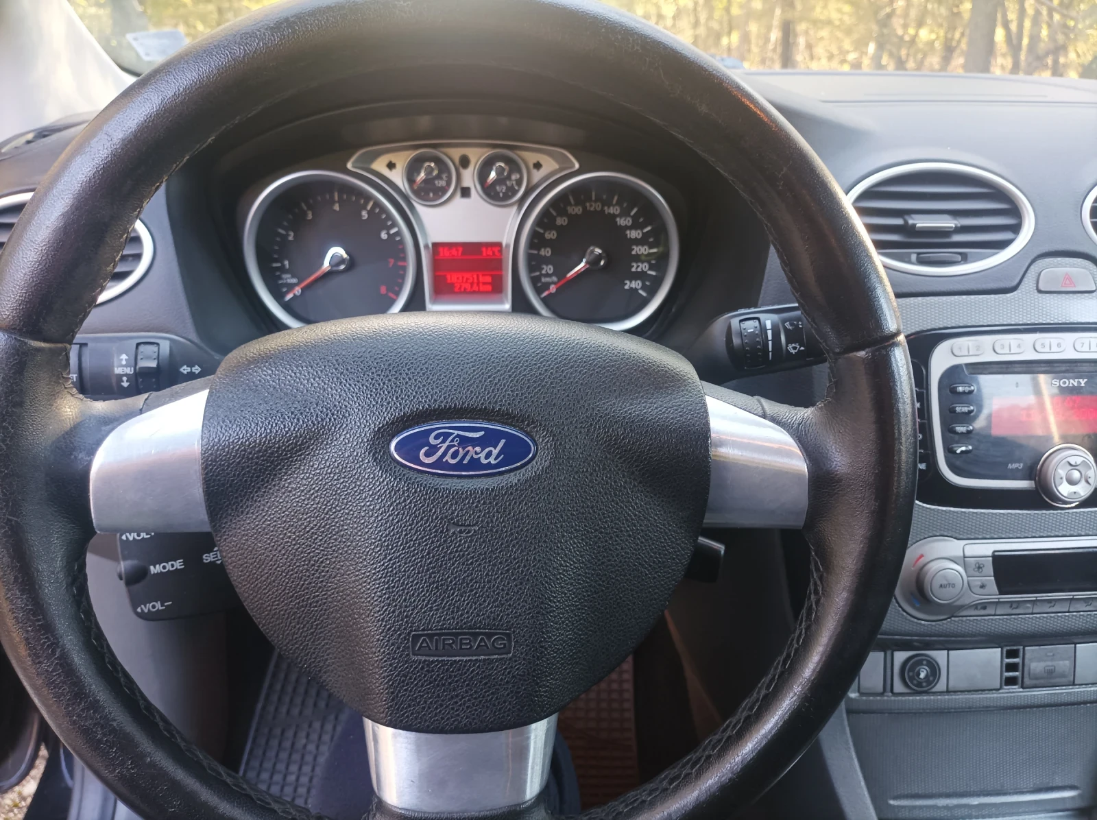 Ford Focus 2.0 LPG | Mobile.bg — изображение 12