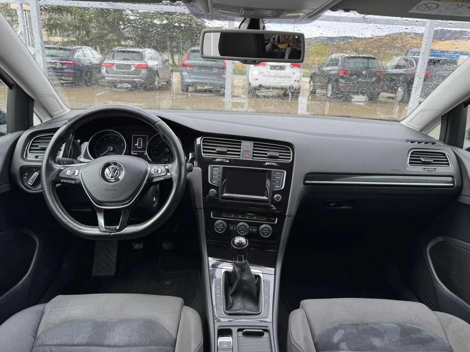 VW Golf 110ps* 6* * *  | Mobile.bg   11