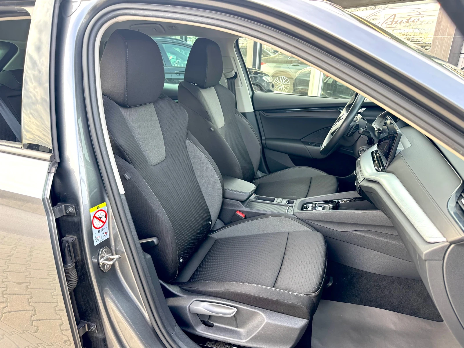 Skoda Octavia MATRIX#DIGITAL#DISTRONIC#�������#KEYLESS | Mobile.bg � ����������� 13