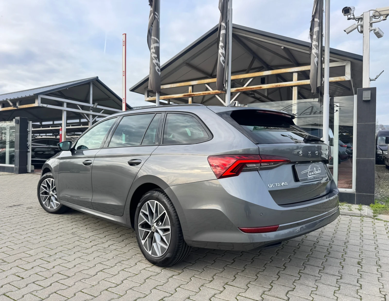 Skoda Octavia MATRIX#DIGITAL#DISTRONIC#�������#KEYLESS | Mobile.bg � ����������� 4