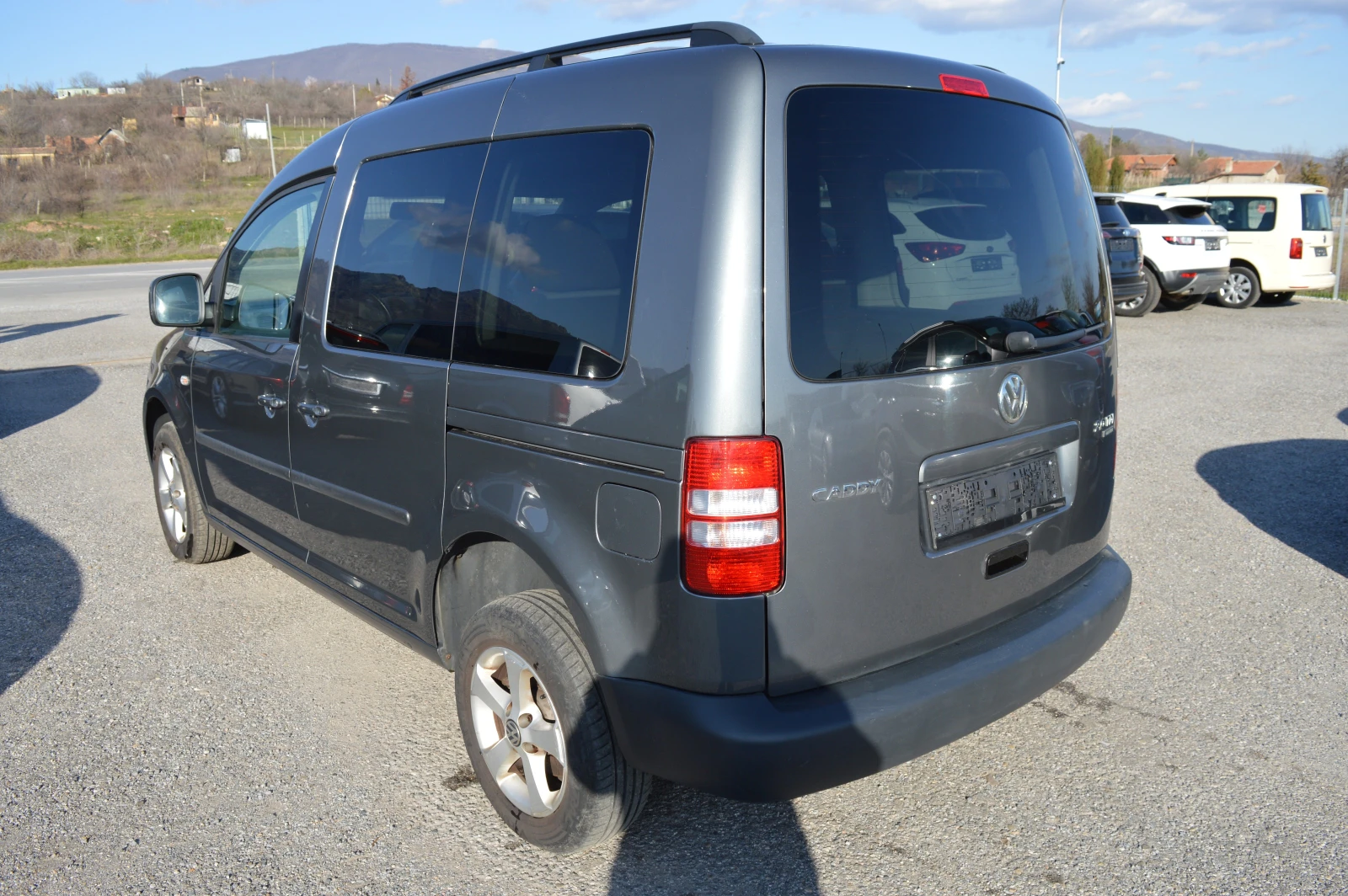 VW Caddy 2.0TDI-4Motion-4X4, снимка 7 - Автомобили и джипове - 53747118