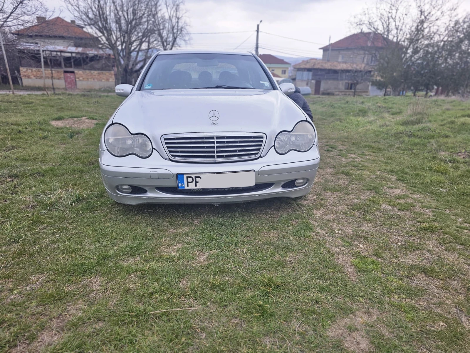 Mercedes-Benz C 220 2.2 CDI, снимка 4 - Автомобили и джипове - 53951107