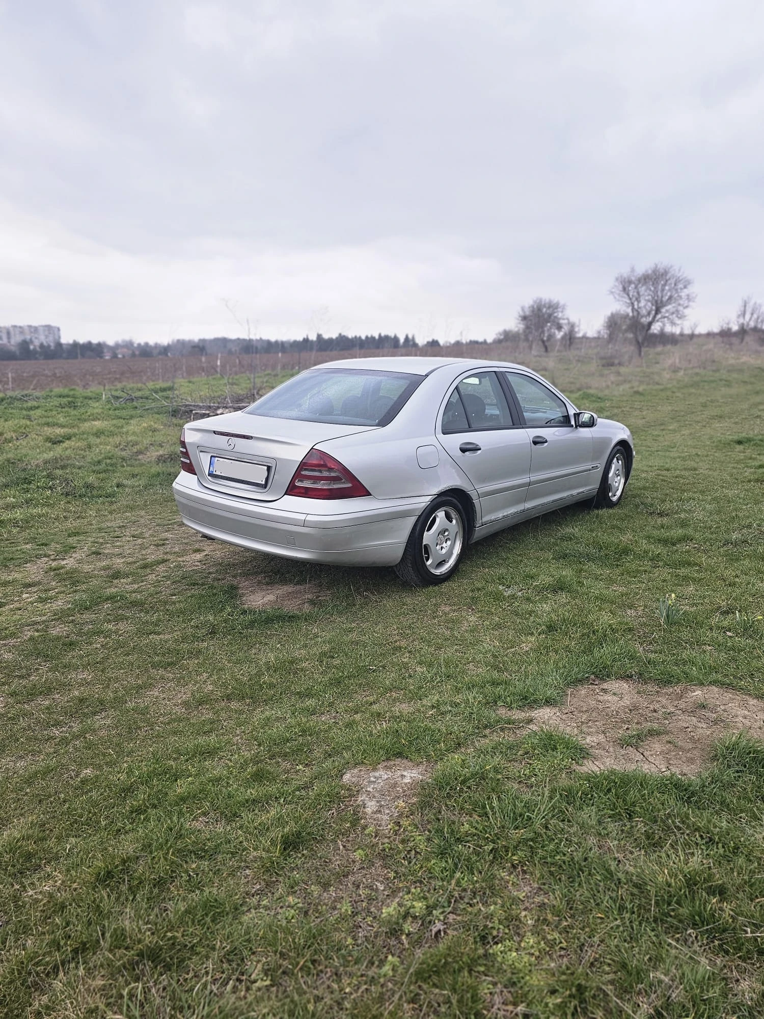 Mercedes-Benz C 220 2.2 CDI, снимка 7 - Автомобили и джипове - 53951107