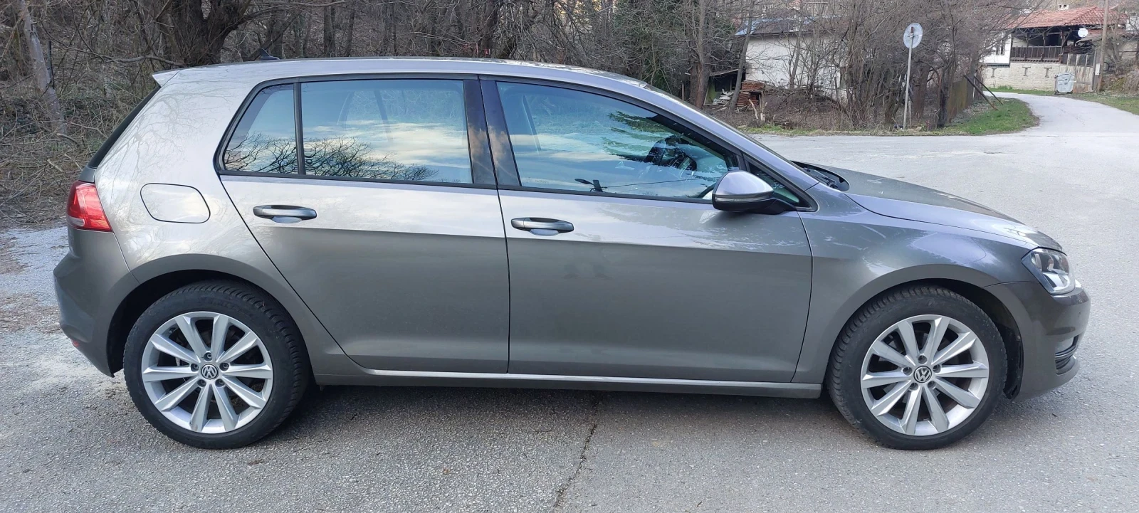 VW Golf 1.6 tdi , снимка 4 - Автомобили и джипове - 53988977