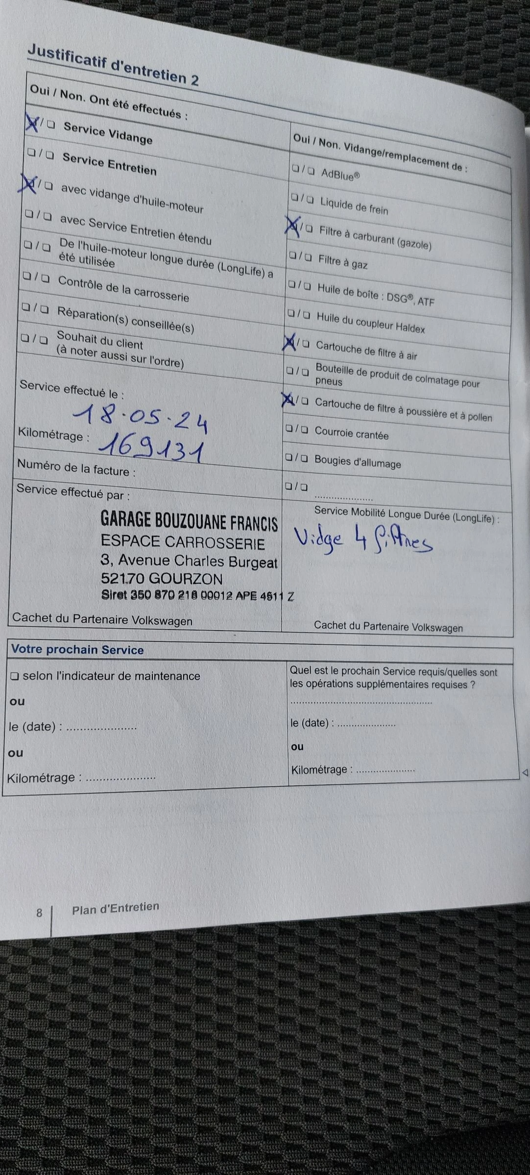 VW Golf 1.6 tdi distronik, снимка 15 - Автомобили и джипове - 53988977