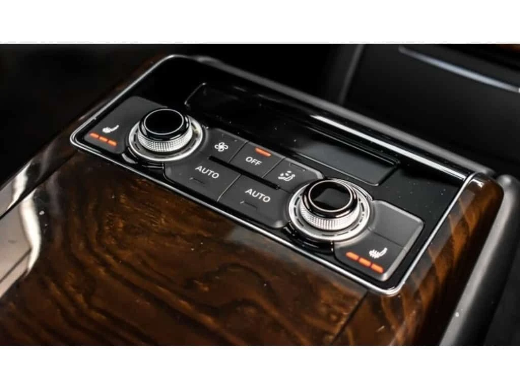 Audi A8 /HUD/360/DISTRONIC/MATRIX/B&O PREMIUM , снимка 10 - Автомобили и джипове - 53995526