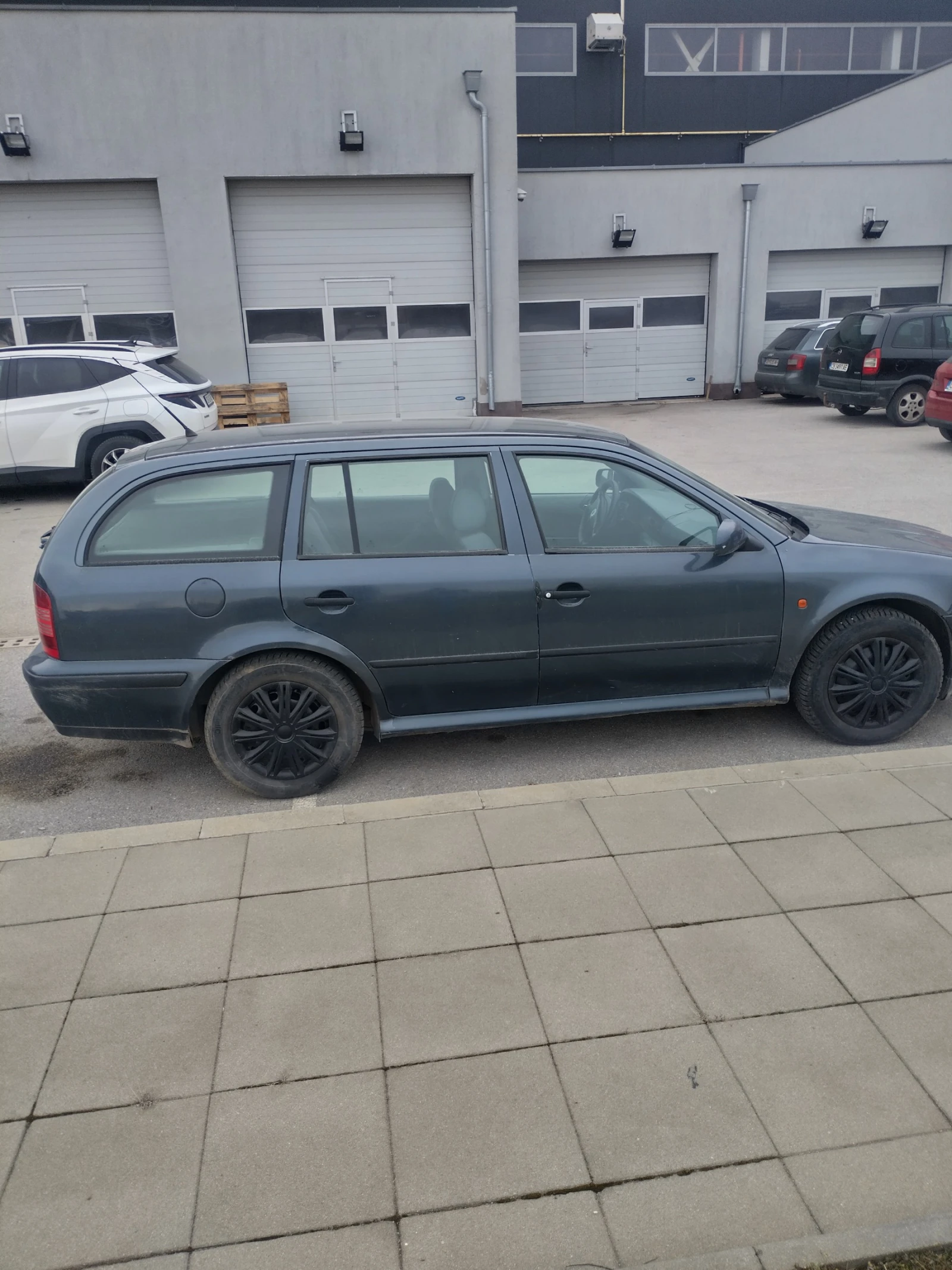Skoda Octavia, снимка 2 - Автомобили и джипове - 53996682