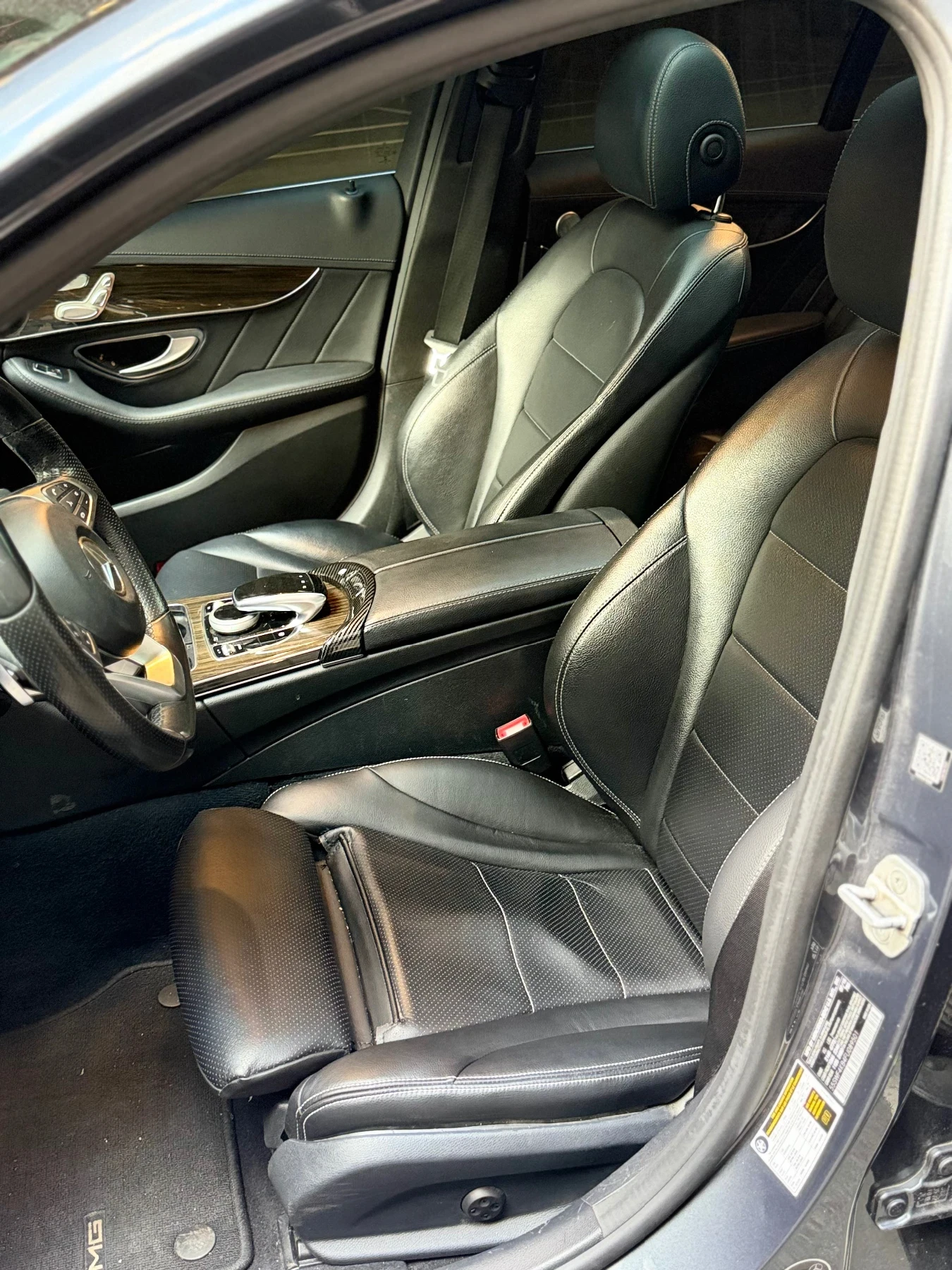 Mercedes-Benz C 300, снимка 8 - Автомобили и джипове - 54180386