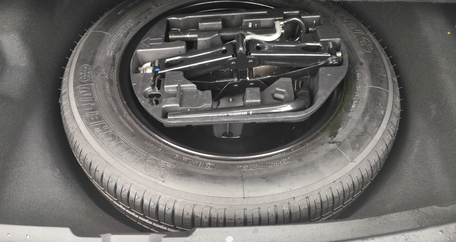 Renault Megane 1.5DCi* NAVI* LED* EURO6B* , снимка 11 - Автомобили и джипове - 54266401