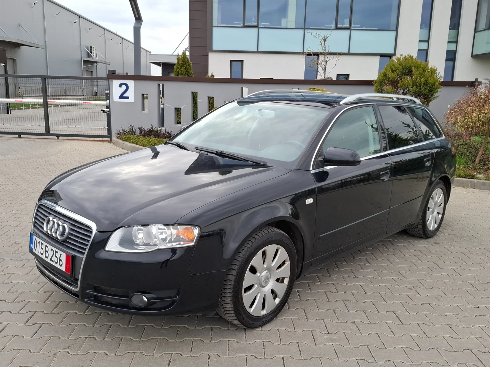 Audi A4 1.9TDI* (116��)* * K����������* * HOB BHOC* *  | Mobile.bg � ����������� 4