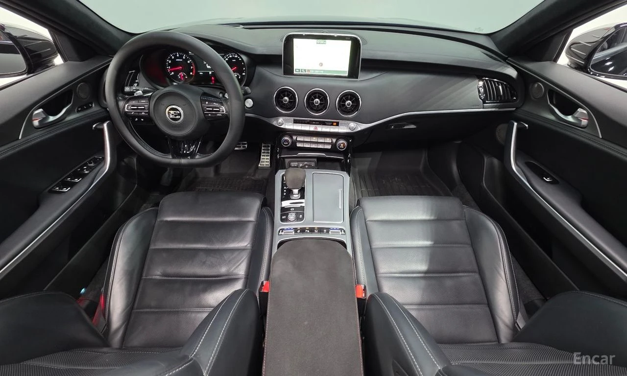 Kia Stinger GT* 3.3* TURBO* AWD* ОБДУХВАНЕ* LANE* ASSIST* ХЕДЪ, снимка 7 - Автомобили и джипове - 54863787