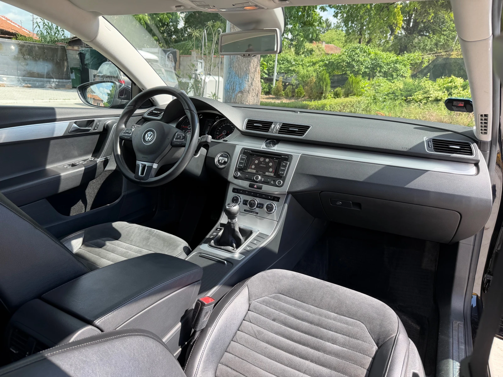 VW Passat 2.0 TDI Highline 170кс-229000КМ-DISTR-СЕРВ. ИСТ., снимка 8 - Автомобили и джипове - 54962912