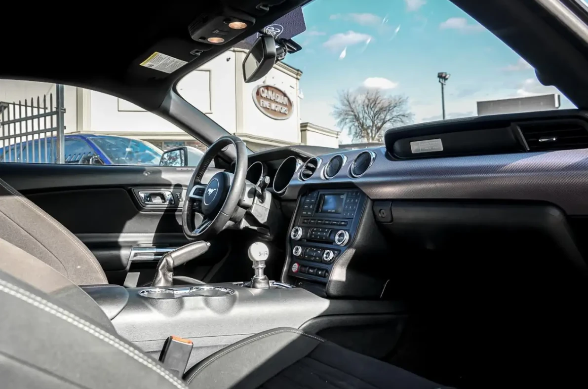 Ford Mustang GT FASTBACK 5.0 V8, снимка 10 - Автомобили и джипове - 55000167