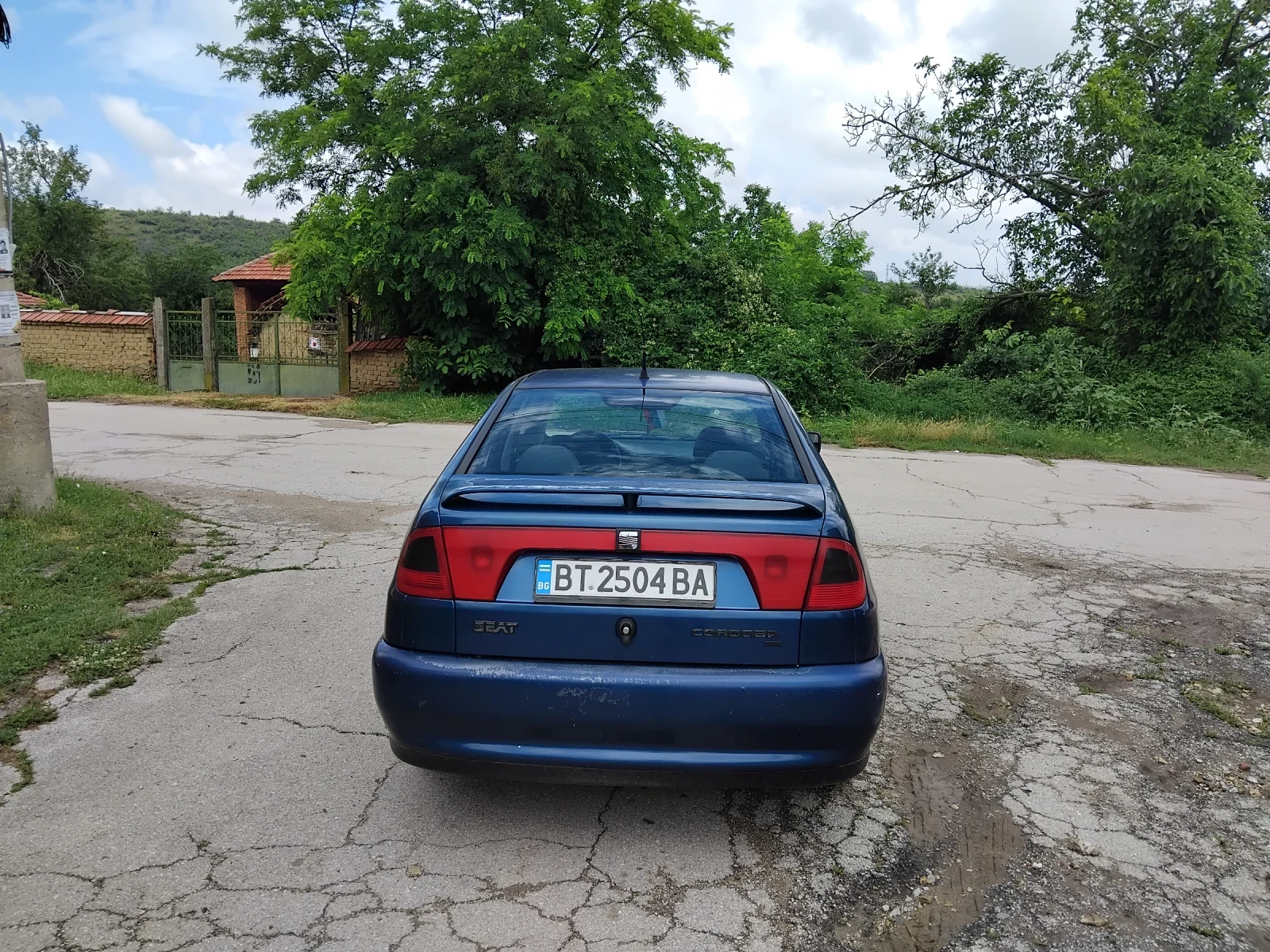 Seat Cordoba 1.9 D, снимка 7 - Автомобили и джипове - 55032776