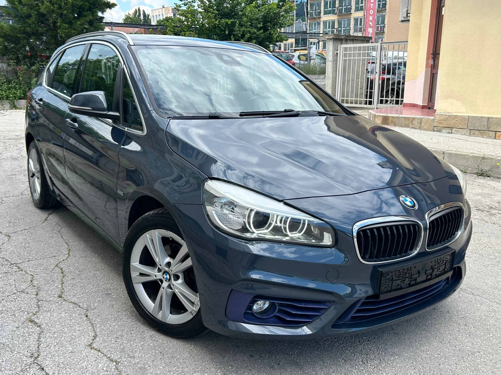 BMW 218 2.0d 150k.c. FULL LED, снимка 3 - Автомобили и джипове - 55192234