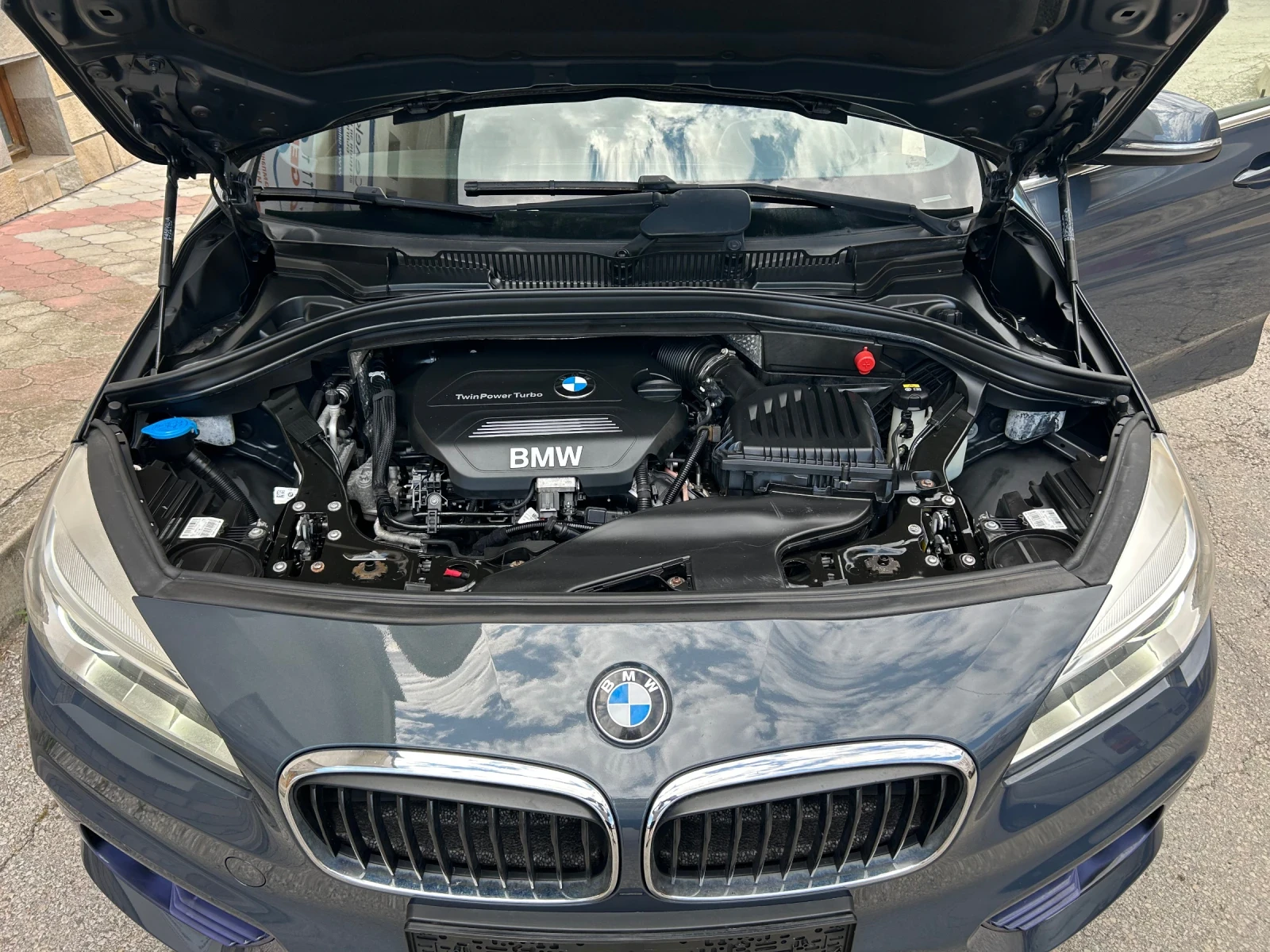 BMW 218 2.0d 150k.c. FULL LED, снимка 15 - Автомобили и джипове - 55192234