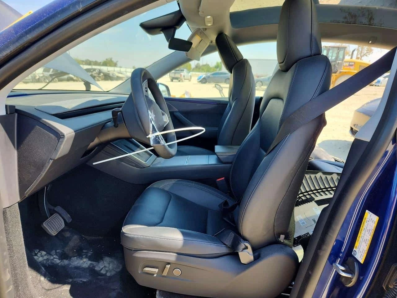 Tesla Model Y Long Range / Carfax / Застраховател , снимка 7 - Автомобили и джипове - 56168967