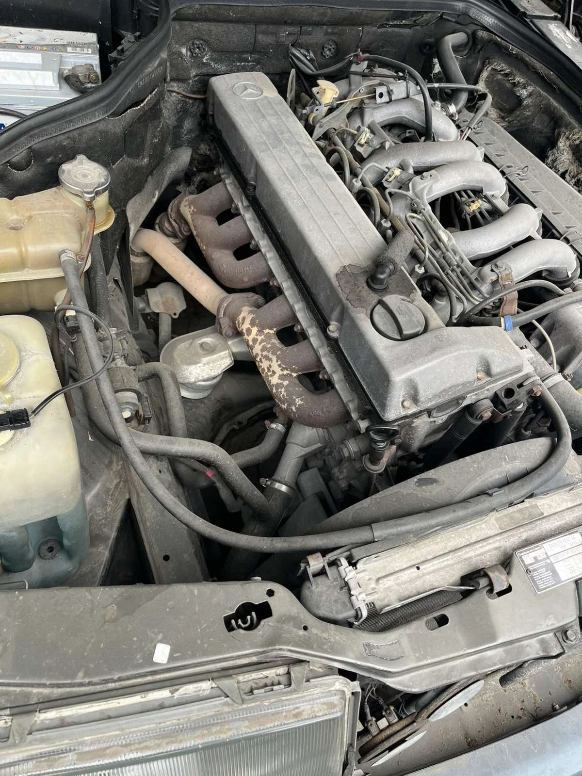Mercedes-Benz 124, снимка 11 - Автомобили и джипове - 56245697