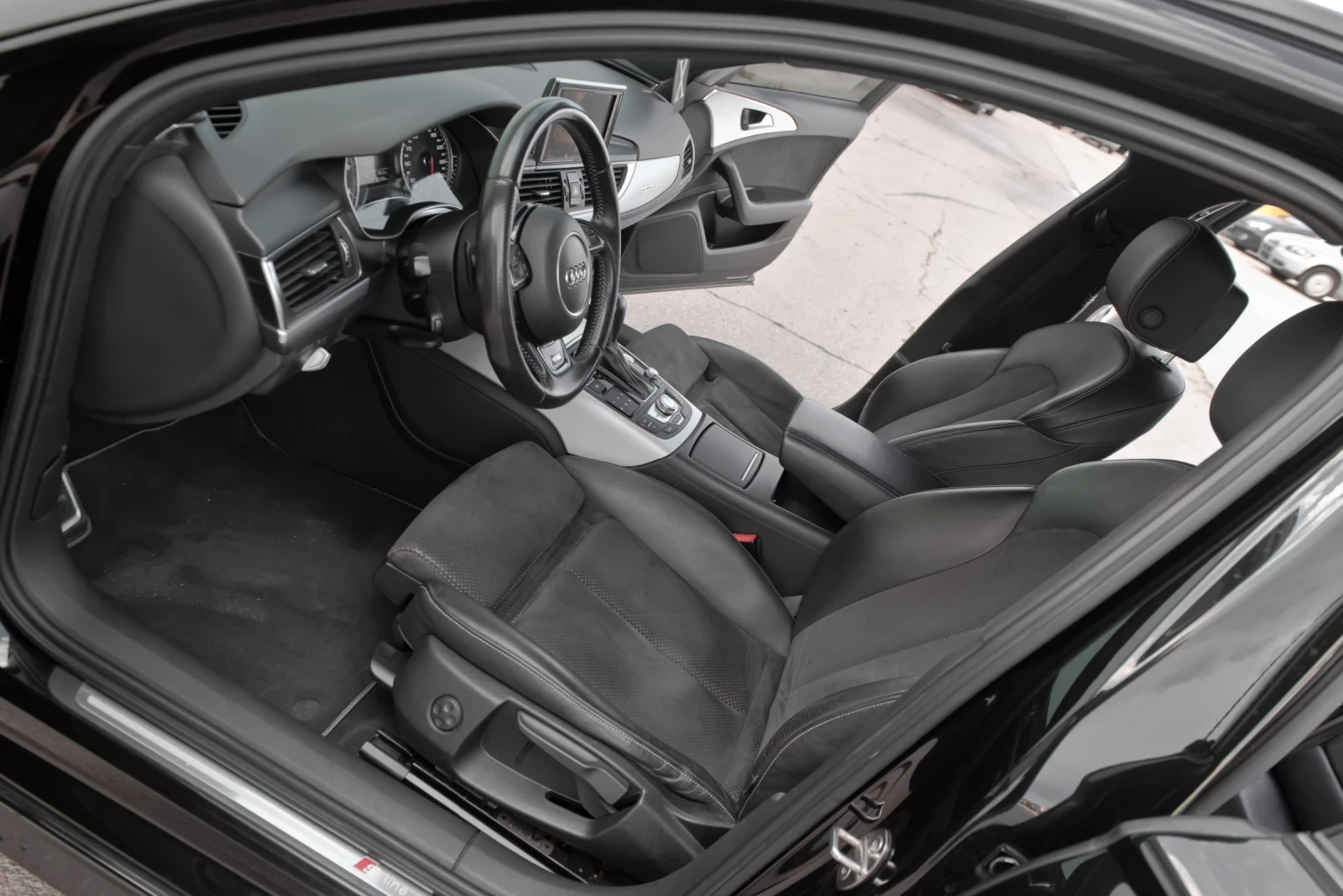 Audi A6 3.0BiTdi 320��. Camera/Keyless/Active Sound/NAVI | Mobile.bg � ����������� 6