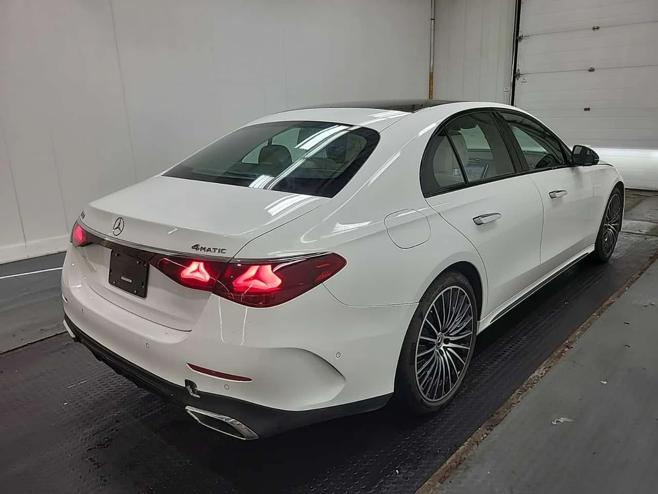 Mercedes-Benz E 350 / ��������� / 360 / �������� / ���������� | Mobile.bg � ����������� 2