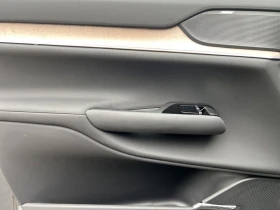 Volvo EX90 6+ 1* AWD* EXCLUSIVE* HEAD-UP* BOSE* DISTR* 360CAM | Mobile.bg    5