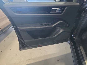 Porsche Cayenne 3.0Т AWD FACELIFT * PANO * NAVI * SPORT CHRONO PKG - 43990 лв. / 22491.73 € - 89075098 9