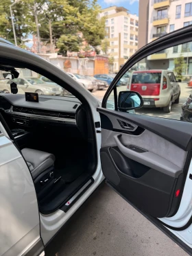 Audi Q7 Джип, снимка 14