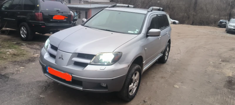 Mitsubishi Outlander 2.0 4* 4. 136 кс, снимка 4 - Автомобили и джипове - 48643542