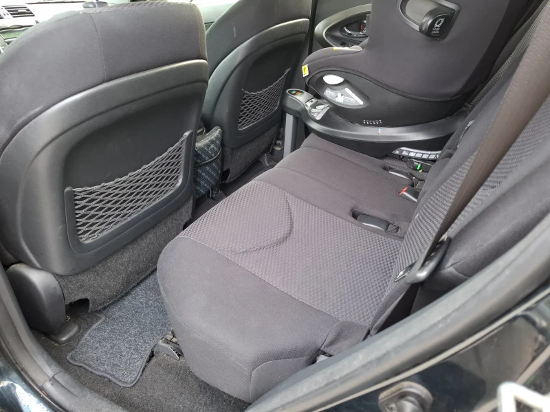 Toyota Rav4 2.2 d4d 150 к.с., снимка 10 - Автомобили и джипове - 52108292