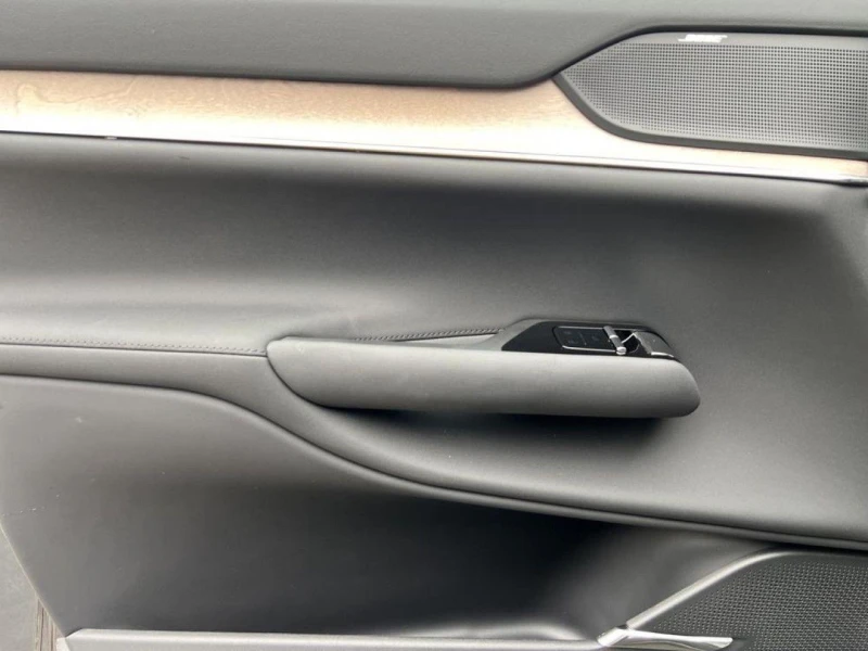 Volvo EX90 6+ 1* AWD* EXCLUSIVE* HEAD-UP* BOSE* DISTR* 360CAM, снимка 5 - Автомобили и джипове - 52411765