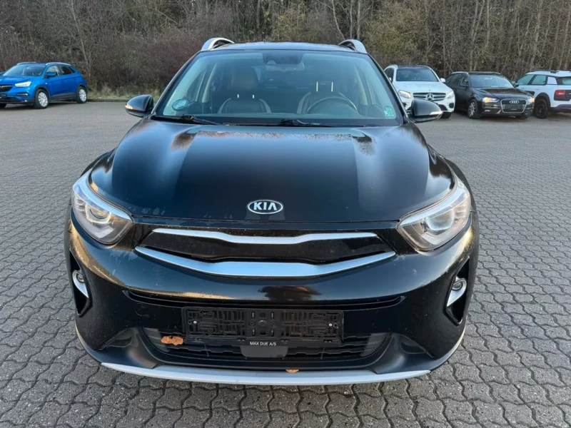 Kia Stonic 1.6d 110ps Vision, снимка 2 - Автомобили и джипове - 52569298