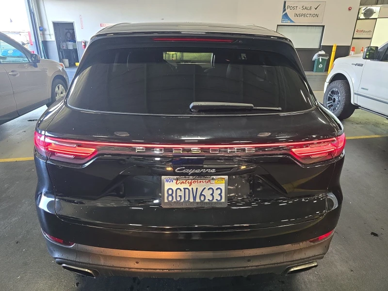 Porsche Cayenne 3.0Т AWD FACELIFT * PANO * NAVI * SPORT CHRONO PKG, снимка 5 - Автомобили и джипове - 52641338